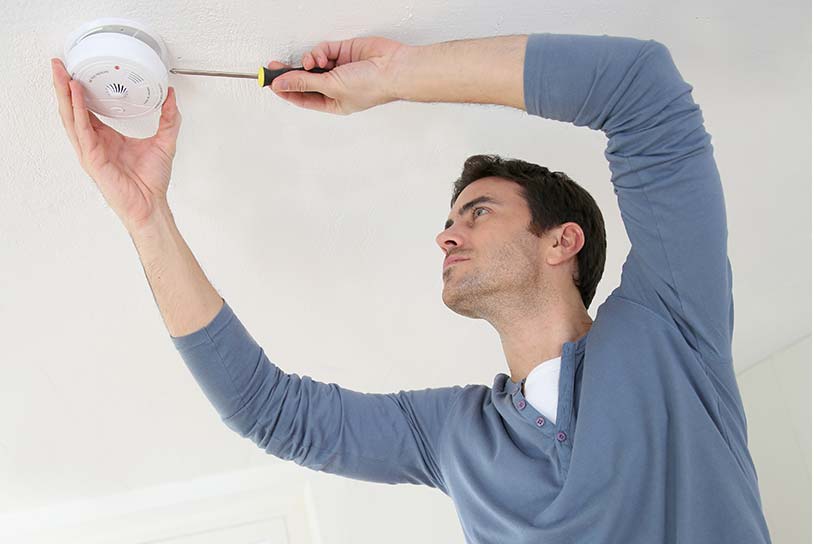 GGS-Fire-Safety-Fitting-Smoke-Alarm